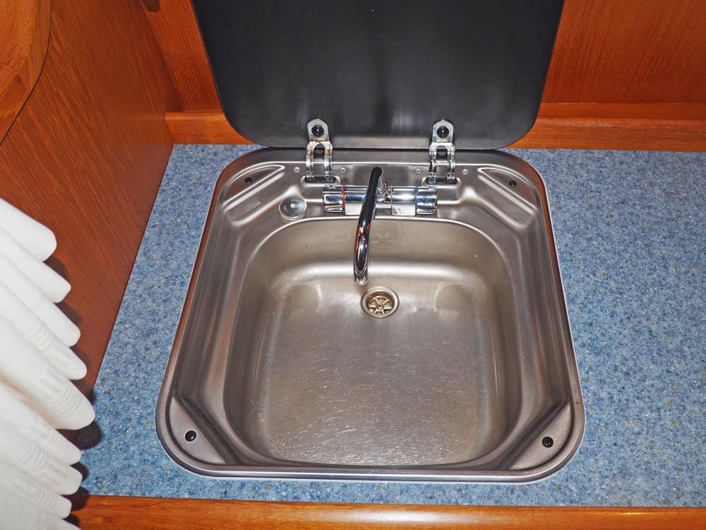 Stuurhuis, Accommodatie